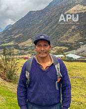 Load image into Gallery viewer, Tiburcio Yucra - Peru (filter)